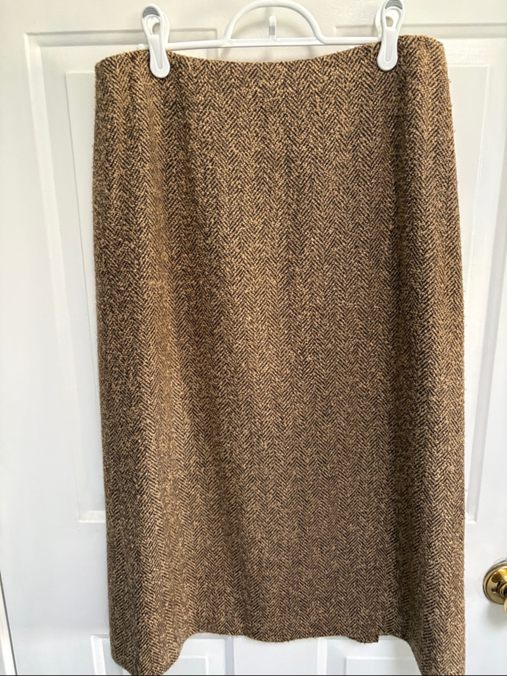 Ann Taylor loft size 8 wool Tailored Brown Herringbone Midi Skirt excellent